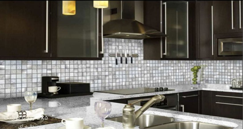کاشی بین کابینتی شیشه ای