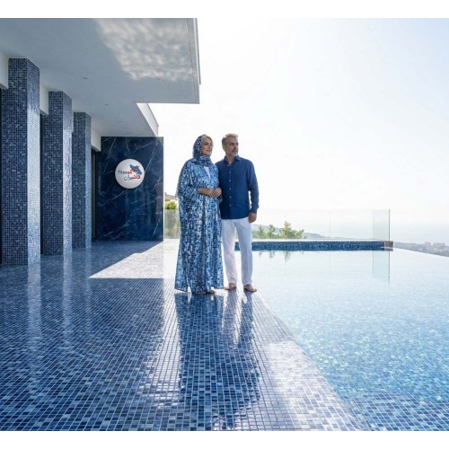 کاشی استخری شیشه ای میکس 4081 سرمه ای - زمرد گلس تایل Zomorod Glass Tile