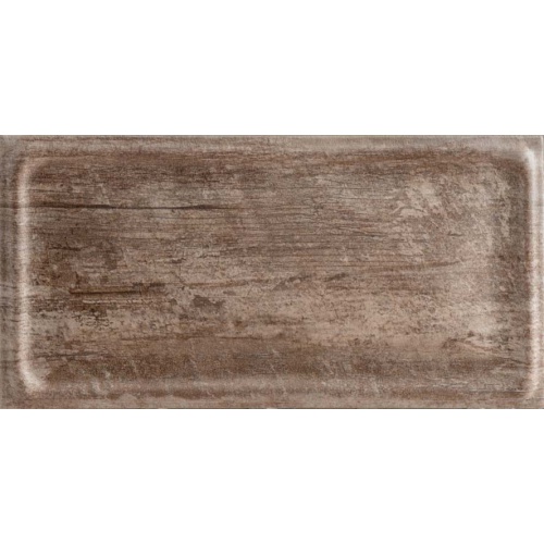 zara-wood-f11